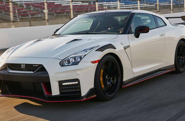 Jenis Mobil Nissan Gtr 