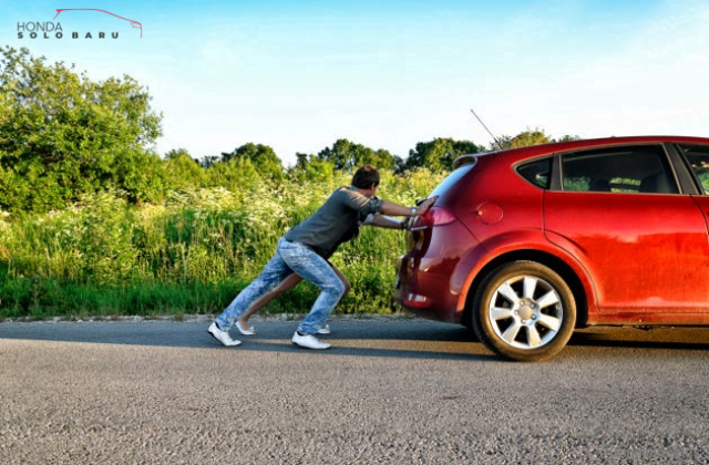 Cara Dorong Mobil Matic Aki Tekor
