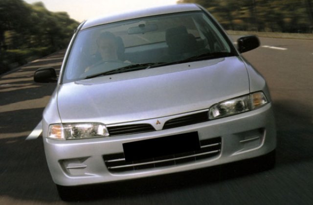 Lancer Evo 4 Tahun 1996
