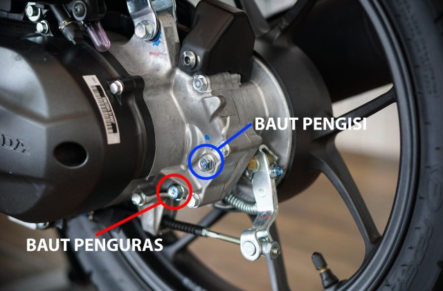 Cara Cek Oli Transmisi Mobil Matic
