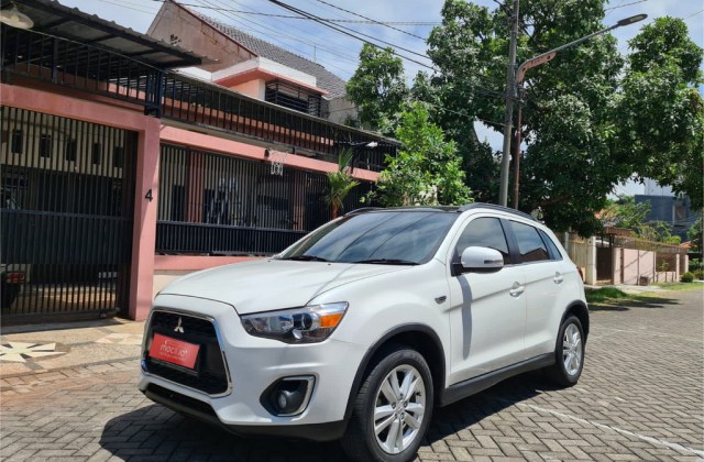 Harga Mitsubishi Outlander Bekas 2015
