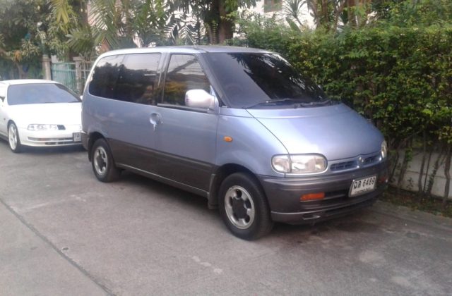 Harga Nissan Serena C23 