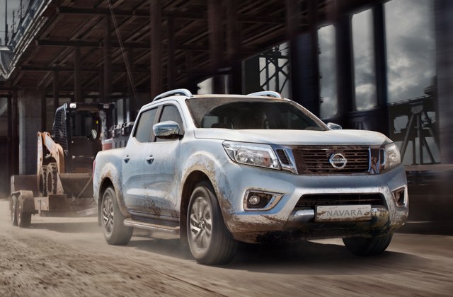 Harga Nissan Navara Double Cab 