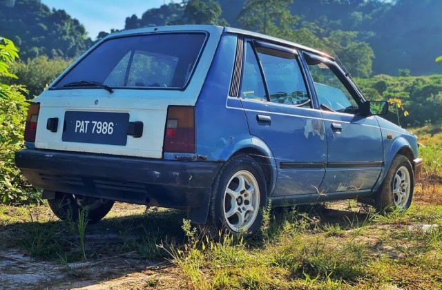 Modifikasi Daihatsu Charade 