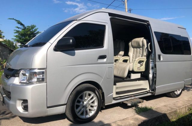 Kelebihan Mobil Hiace
