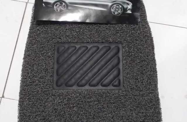Karpet Mobil Nissan March 