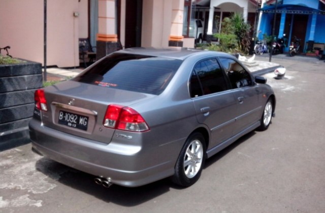 Modifikasi Mobil Honda Civic Century 