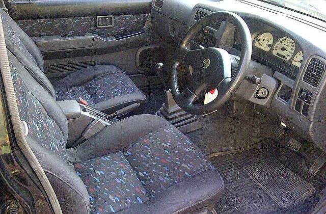 Modifikasi Interior Nissan Terrano Spirit 