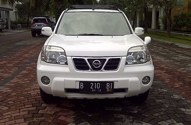 Jual Beli Mobil Nissan X Trail 2010 