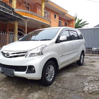 Xenia R Deluxe 2014
